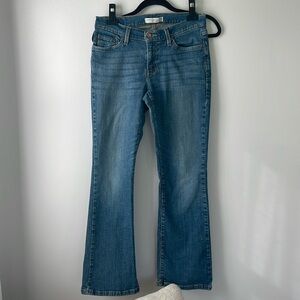 Levi’s curvy BOOT CUT 529 Jeans size 10M 98% Cotton